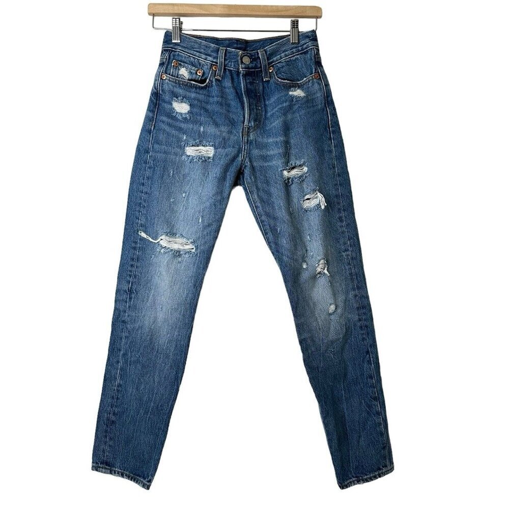 Levis Wedgie Icon Fit Jeans 24 Tapered Medium Wash Button Fly Distressed